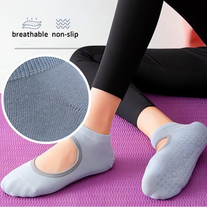 Non-Slip Yoga Socks for Women – Grip & Comfort for Every Pose